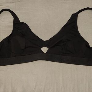 Women's Black Keyhole Cut Out Organic Basics Bra